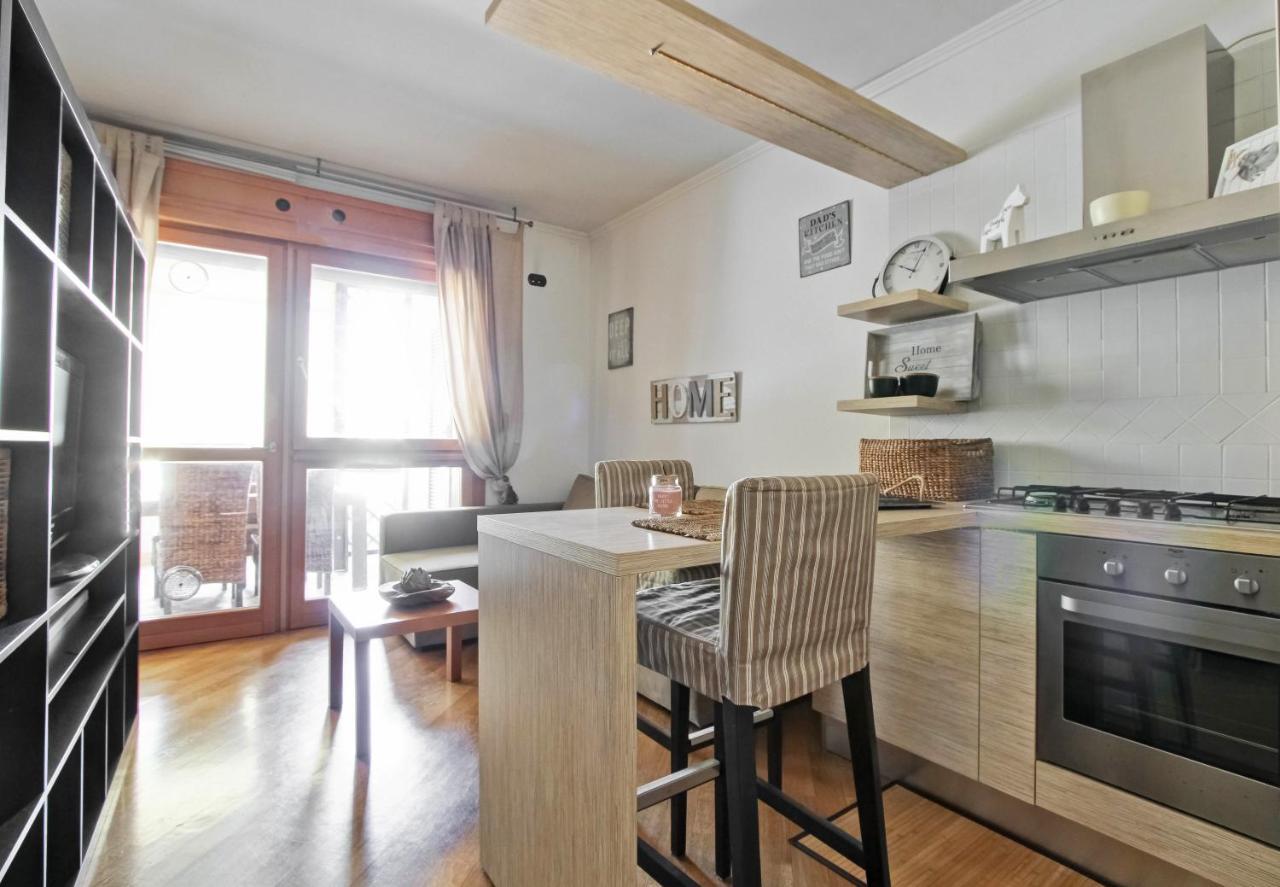 Cozy Terrace Apt Close To Eataly And Metro Piramide Rome Exterior photo